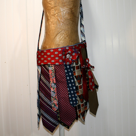 SOLD HANDMADE Purse Repurposed Necktie Boho Tie - Picture 2 of 7